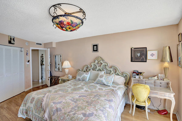 1167 Hillsboro Mile #316 Hillsboro Beach, FL 33062