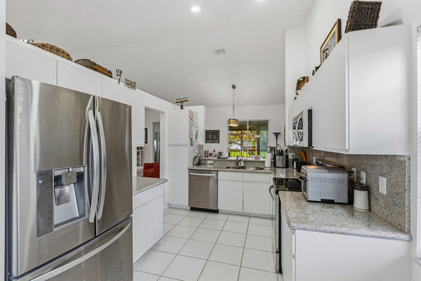 7336 Lake Meadow Way #202, Boynton Beach, FL 33437