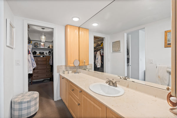 25 SE 13th St, Unit #B3, Boca Raton, Florida 33432