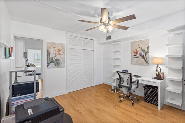 25 SE 13th St, Unit #B3, Boca Raton, Florida 33432