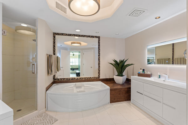 1228 Hillsboro Mile #202, Hillsboro Beach, FL 33062