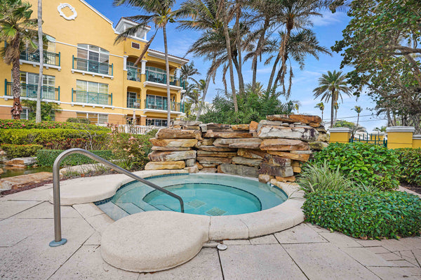 1228 Hillsboro Mile #202, Hillsboro Beach, FL 33062
