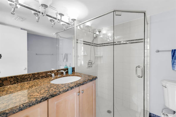 1051 Hillsboro Mile #206E, Hillsboro Beach, FL 33062