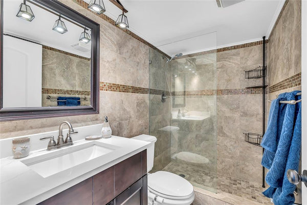 3150 NE 48th Ct #204, Lighthouse Point, FL 33064