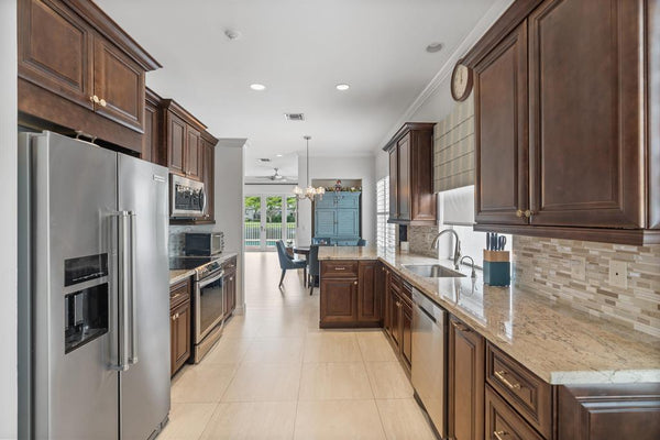 5651 NW 38th Terrace, Boca Raton, FL 33496