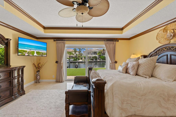 2600 NE 33rd St, Lighthouse Point, Florida 33064