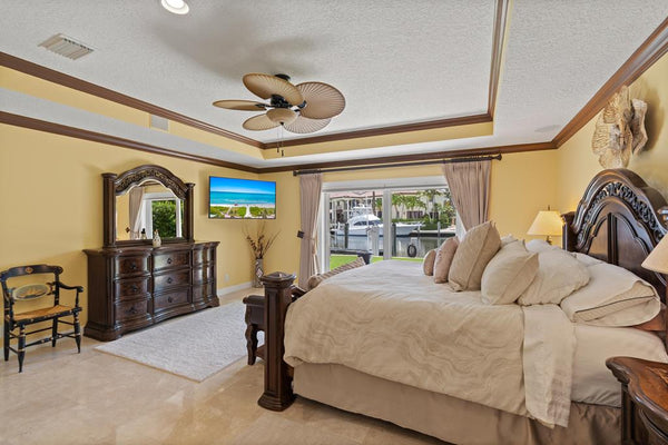 2600 NE 33rd St, Lighthouse Point, Florida 33064