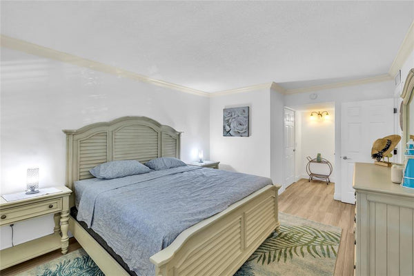 3150 NE 48th Ct #204, Lighthouse Point, FL 33064