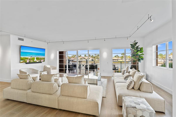 1230 Hillsboro Mile #107, Hillsboro Beach, FL 33062