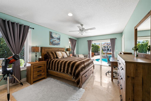 2600 NE 33rd St, Lighthouse Point, Florida 33064