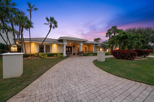 2600 NE 33rd St, Lighthouse Point, Florida 33064