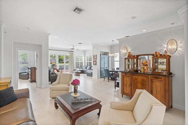 5651 NW 38th Terrace, Boca Raton, FL 33496