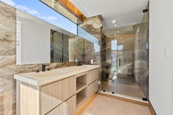 2441 NE 48th Court, Lighthouse Point, Florida