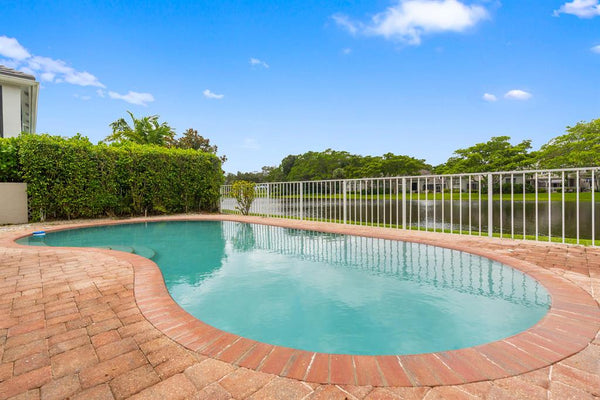 5651 NW 38th Terrace, Boca Raton, FL 33496