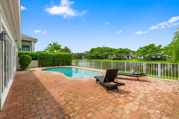 5651 NW 38th Terrace, Boca Raton, FL 33496