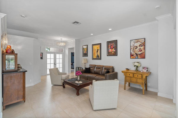 5651 NW 38th Terrace, Boca Raton, FL 33496