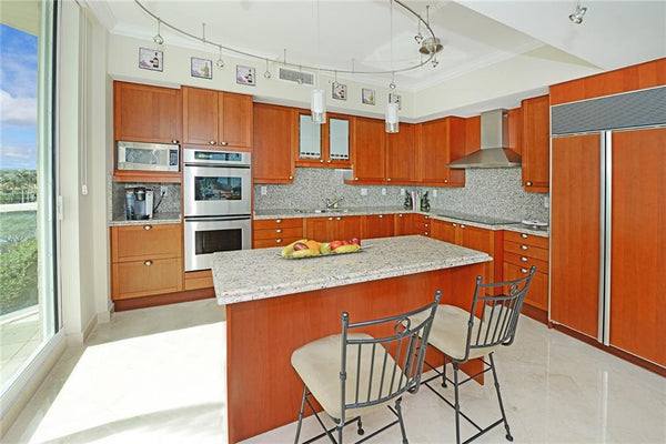 1063 Hillsboro Mile #501, Hillsboro Beach, FL 33062