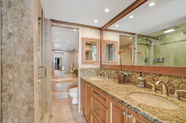 1167 Hillsboro Mile # 714 Hillsboro Beach, FL 33062
