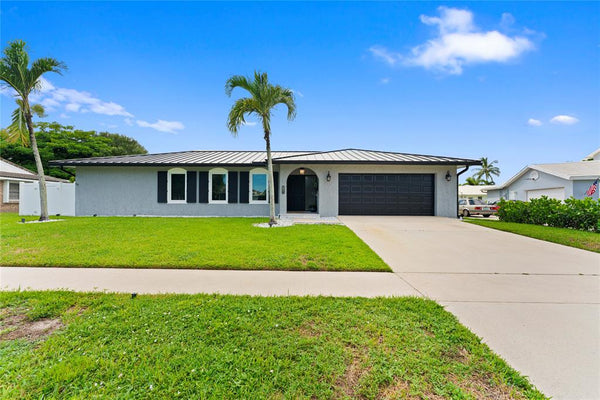 22111 Serenata Cir W, Boca Raton, FL 33433