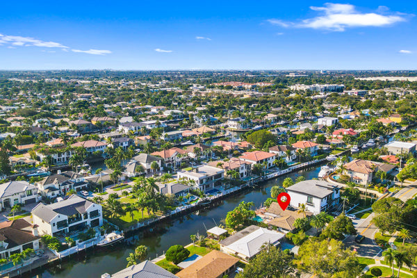 2430 NE 49th Street, Lighthouse Point, FL 33064