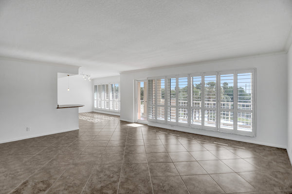 Sea Ranch of Boca #306