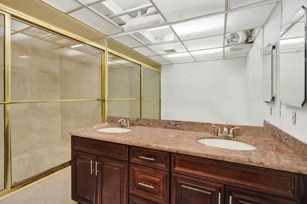 1167 Hillsboro Mile #208 Hillsboro Beach, FL 33062