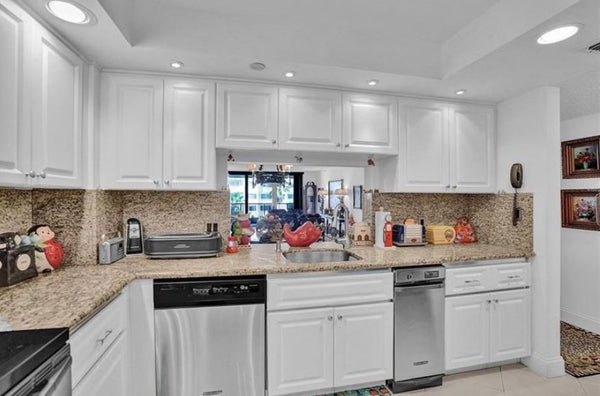 1167 Hillsboro Mile # 306 Hillsboro Beach, FL 33062