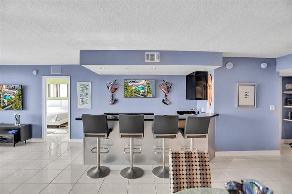 Bayshore Towers 805