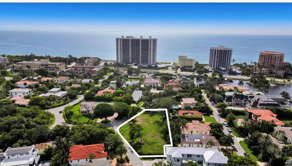 800 W Fern Drive