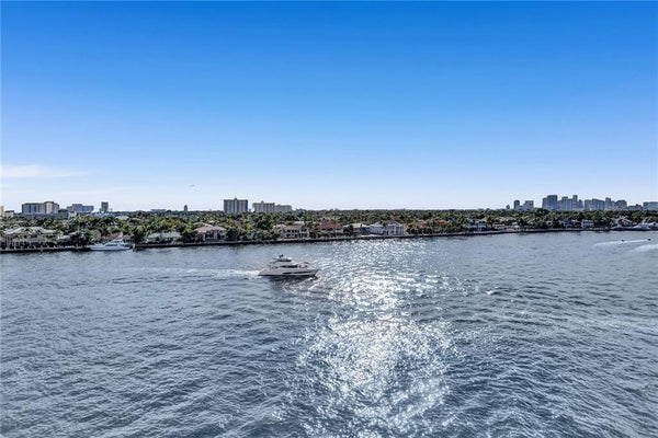 Bayshore Towers 805