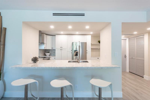 Opal Towers #203